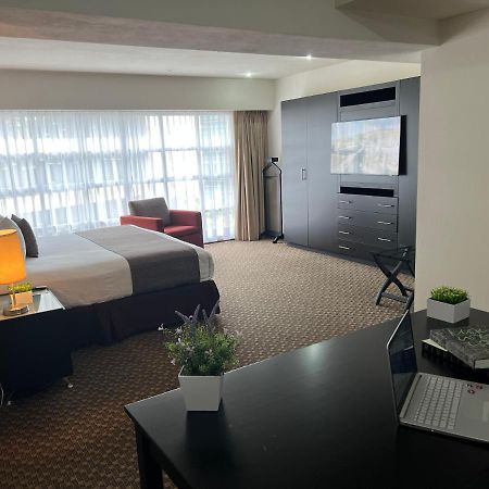 St Isidro Suites Corporate Housing Spa & Wellness Center Mexikóváros Kültér fotó